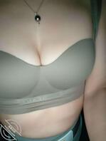 一直想曹的小姨子1