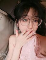 美甲扣逼，又疼又爽